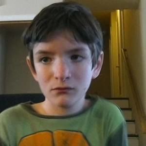 Meet your Posher, Levi